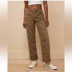 AE Stretch Leopard High-Waisted Stovepipe Ankle Pant
